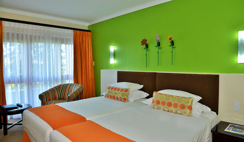 Protea Hotel Winkler Вайт-Рівер Екстер'єр фото